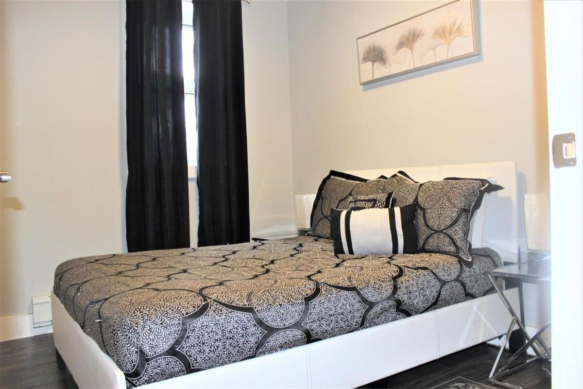 Luxury Boutique 2 Bedroom Condo - 1B Niagara Falls Exterior photo